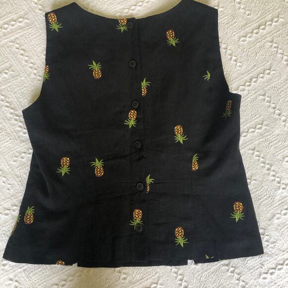 Y2K Plaza South Petite 10 Pineapple Embroidered Linen-Blend 2Pc Set Tank & Capri - Picture 5 of 14